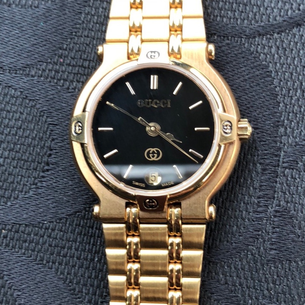 Ladies Gucci 9200L Watch Gold-tone Black Face